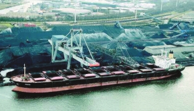 进口散运:国际油价止跌向上 海岬型船触底反弹