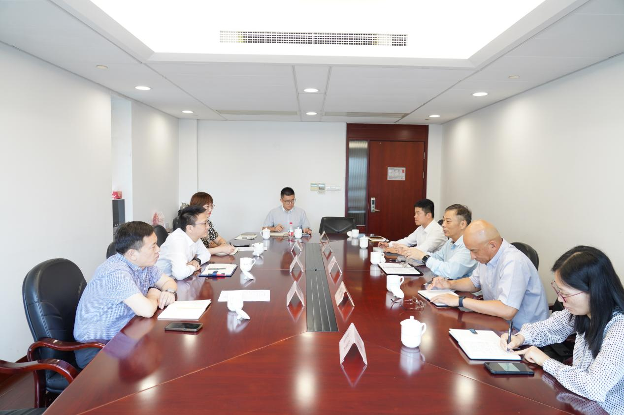 中国船东协会常务副会长刘上海一行拜访上海市交通委…